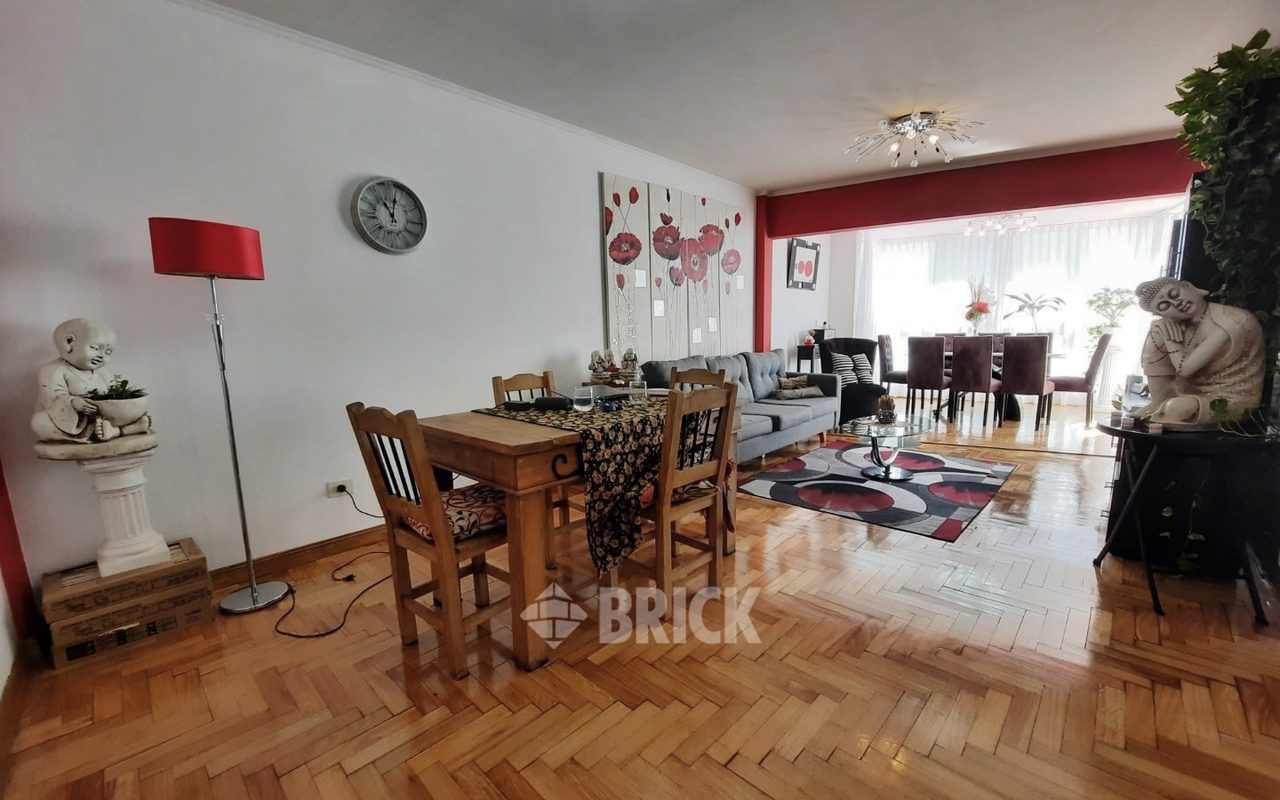 GOMEZ, VALENTIN al 2900 Piso 9 1