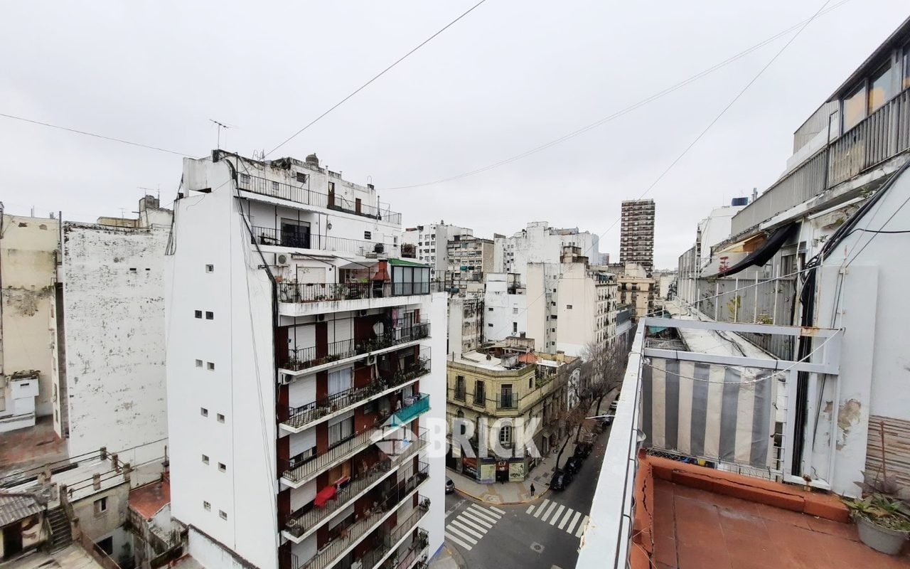 GOMEZ, VALENTIN al 2900 Piso 9 11