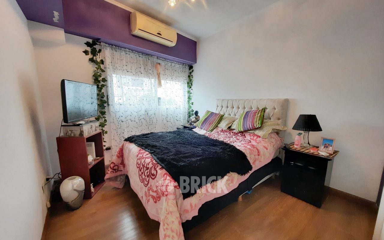 GOMEZ, VALENTIN al 2900 Piso 9 15