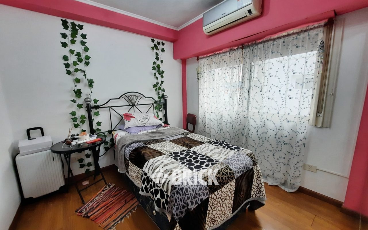 GOMEZ, VALENTIN al 2900 Piso 9 19