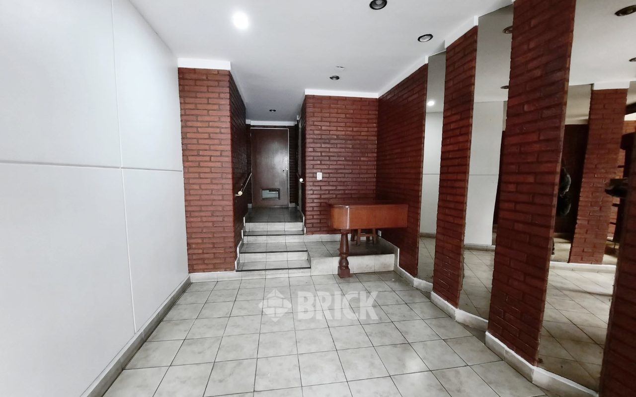 GOMEZ, VALENTIN al 2900 Piso 9 28