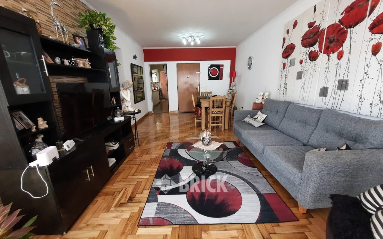 GOMEZ, VALENTIN al 2900 Piso 9 8