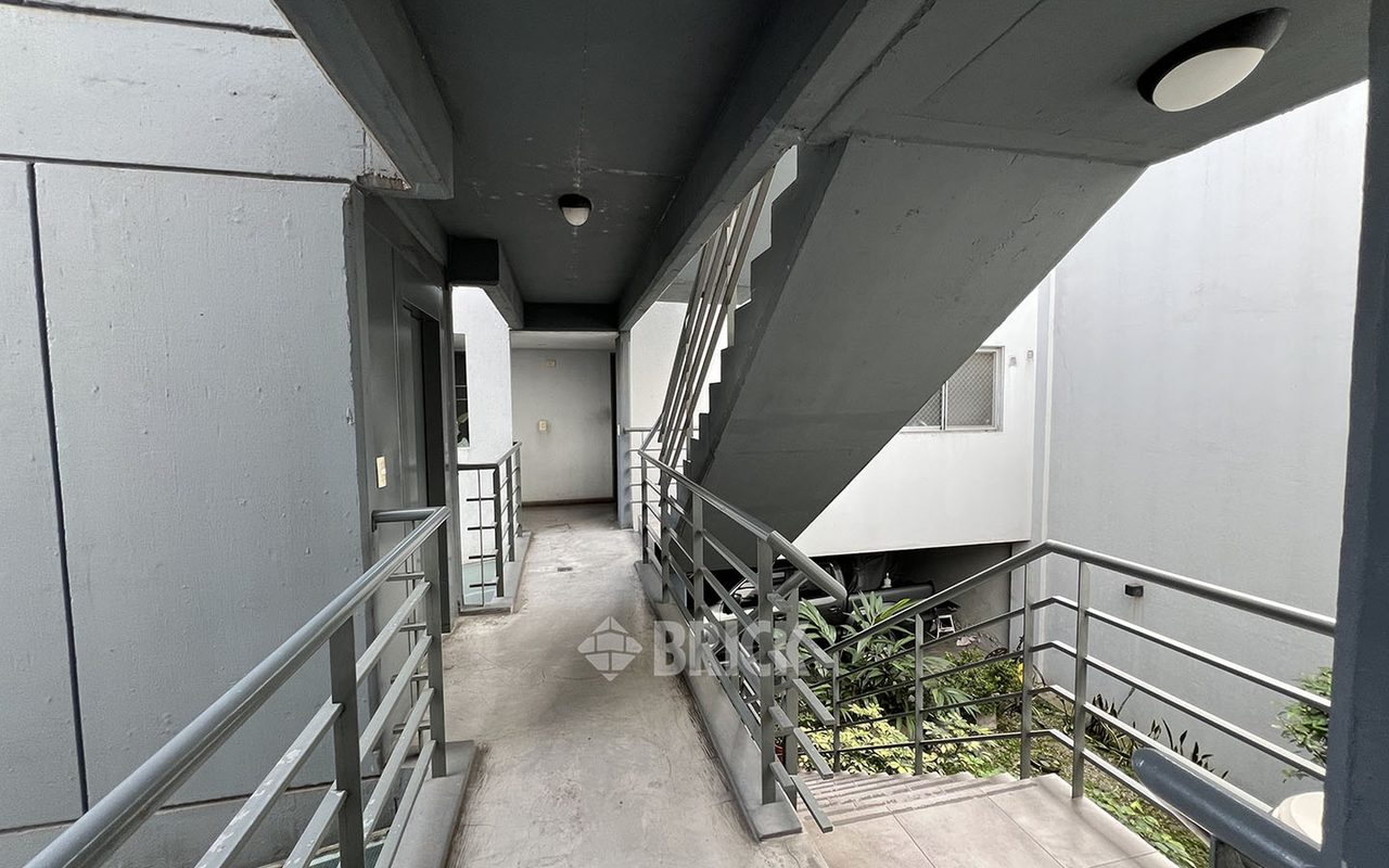 ZABALA al 3000 Piso 1 17