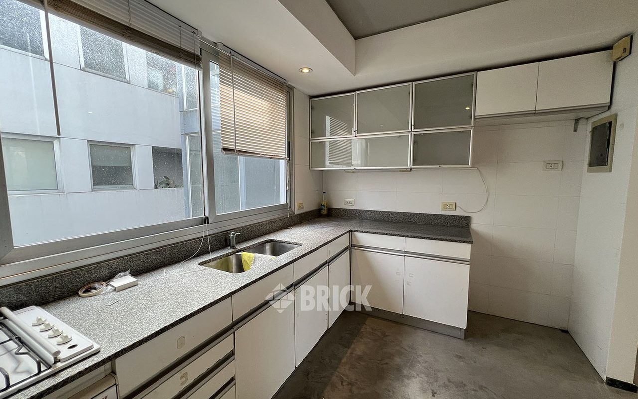 ZABALA al 3000 Piso 1 7