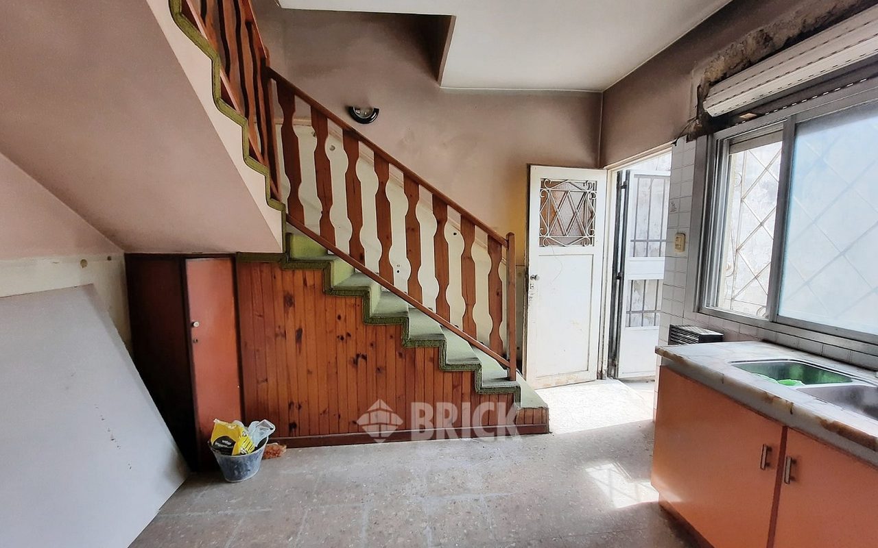 SANTA FE al 300 Piso PB 13