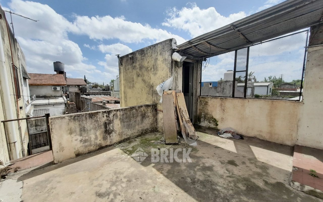 SANTA FE al 300 Piso PB 27