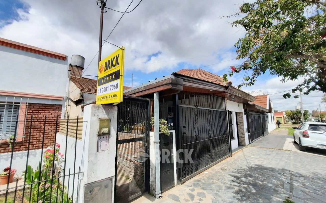 SANTA FE al 300 Piso PB 32