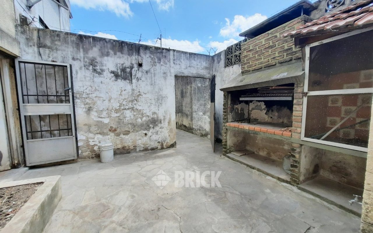 SANTA FE al 300 Piso PB 7