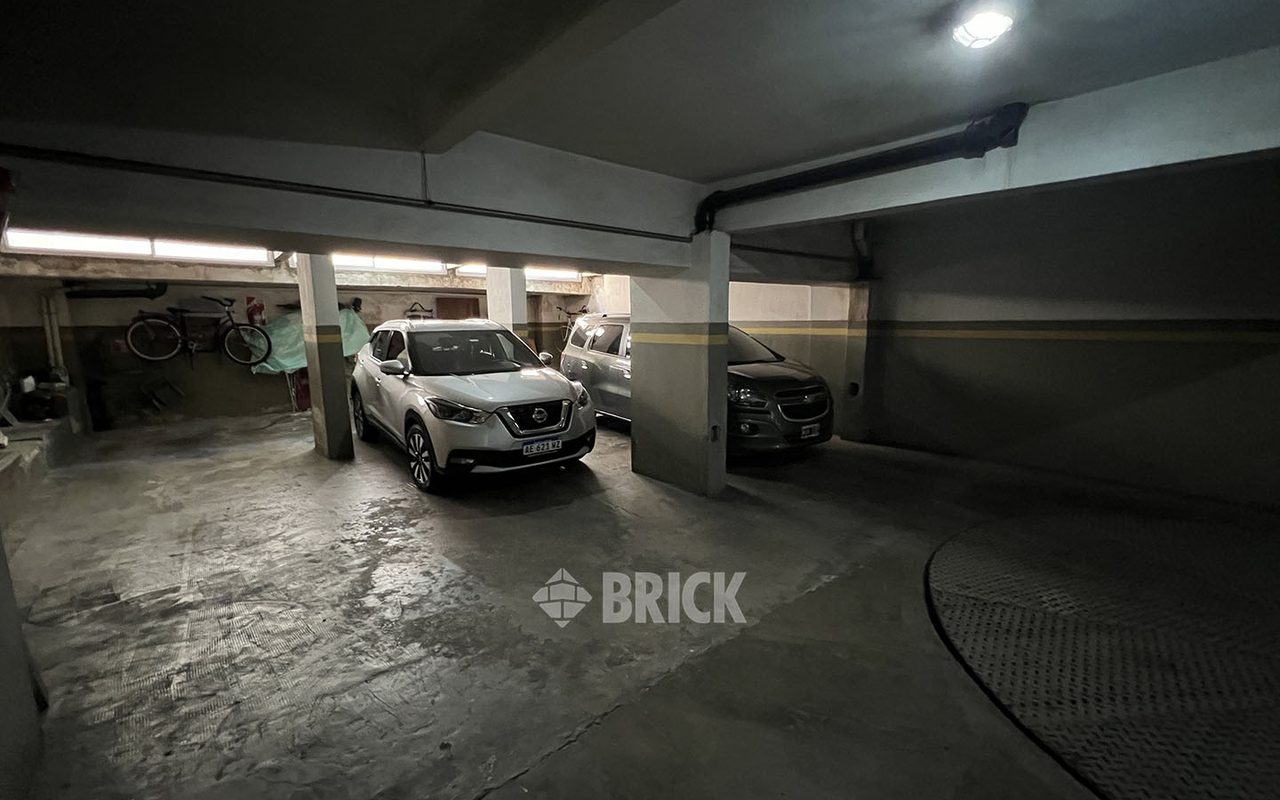 VALLESE, FELIPE al 1700 Piso 1 23