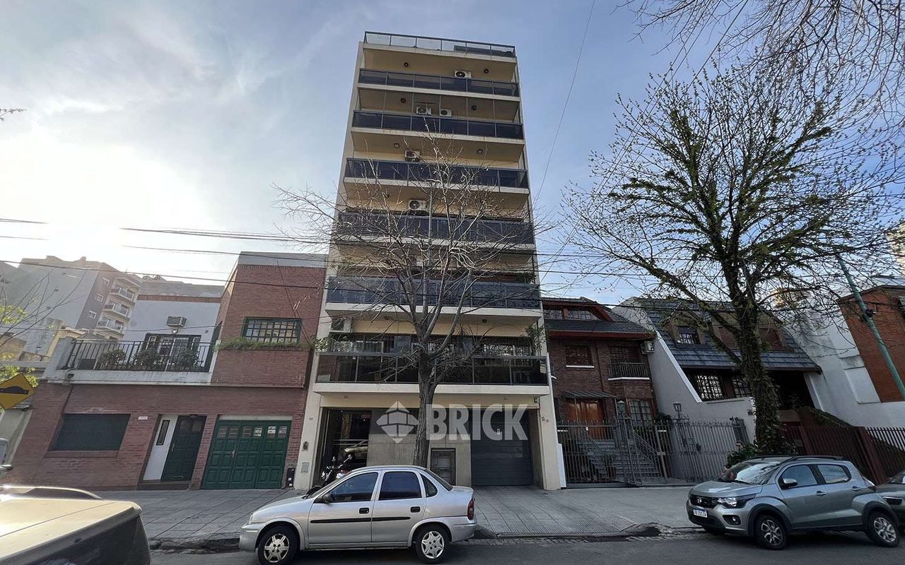 VALLESE, FELIPE al 1700 Piso 1 28