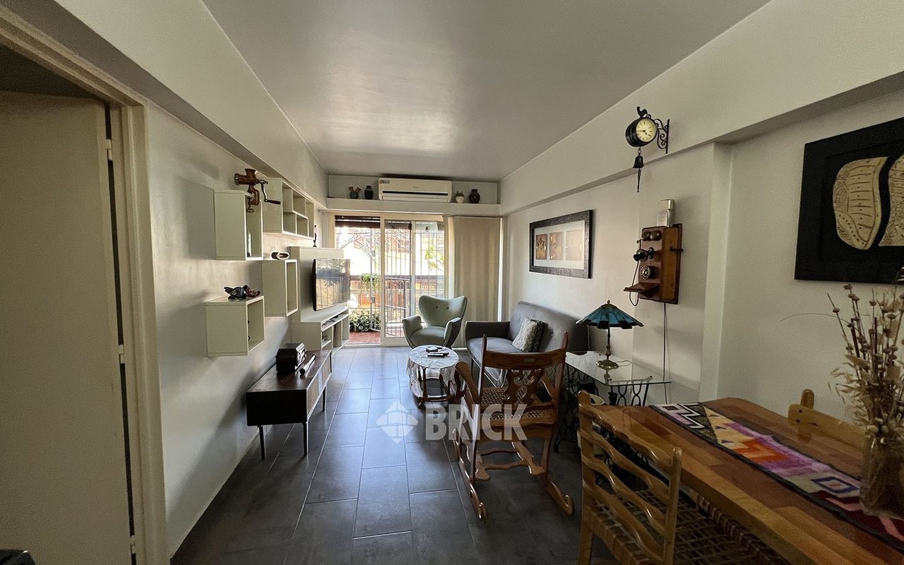 VALLESE, FELIPE al 1700 Piso 1 3