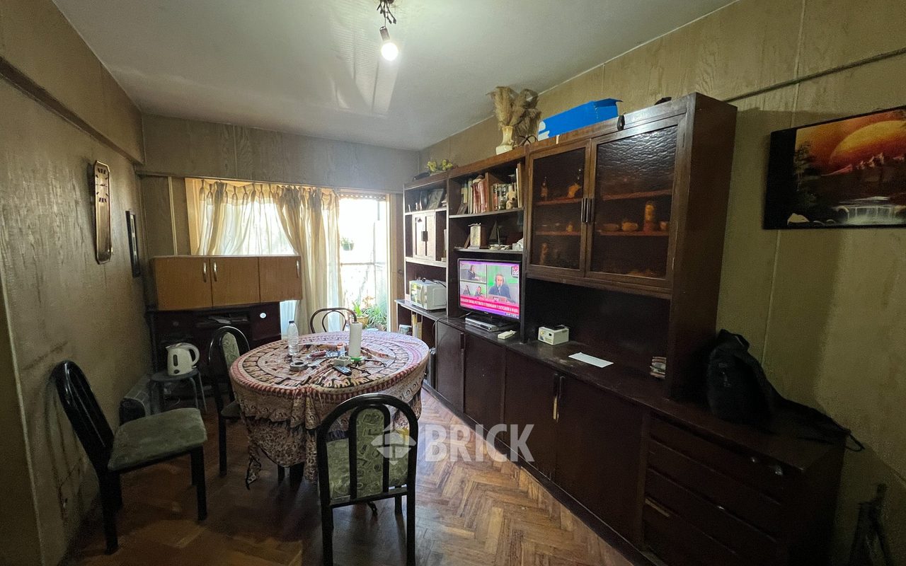 AVELLANEDA, AV. al 1800 Piso 4 1