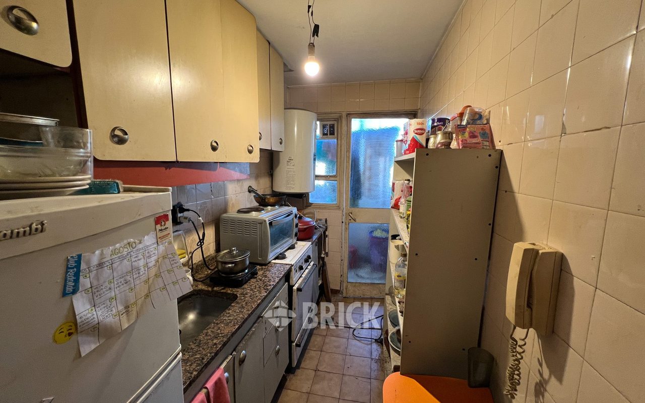 AVELLANEDA, AV. al 1800 Piso 4 7