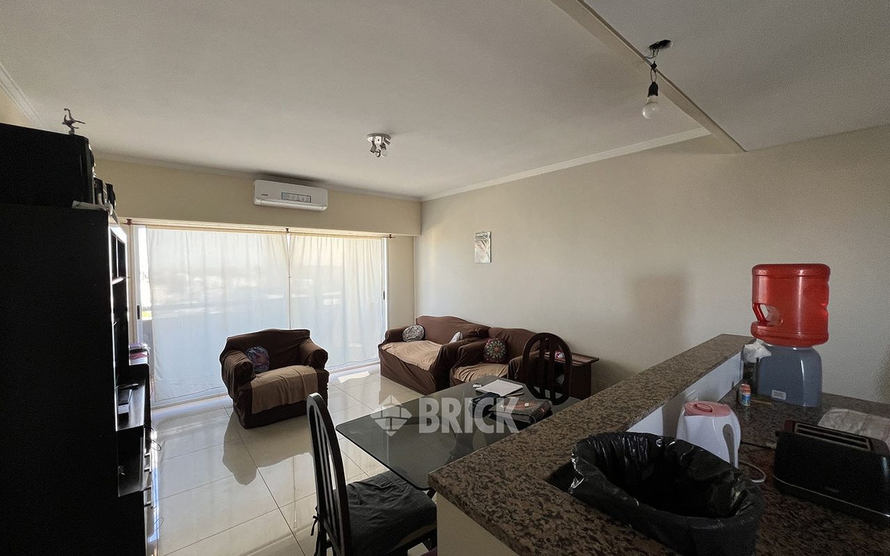 GARAY, JUAN DE, AV. al 3700 Piso 10 1