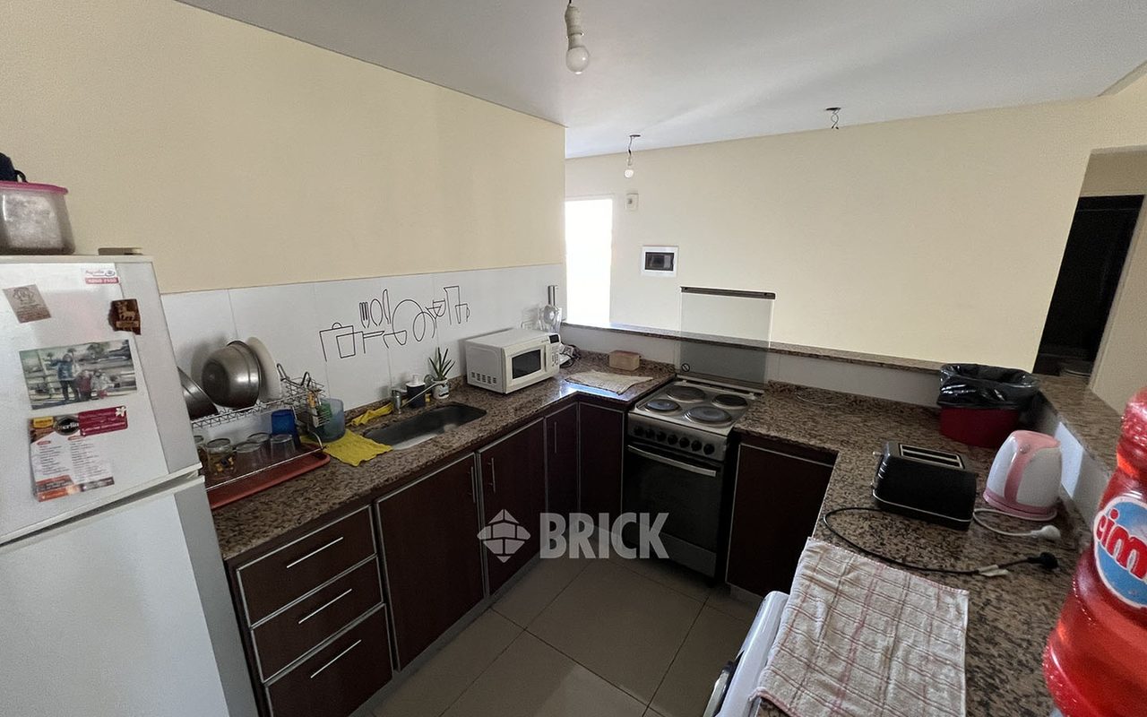 GARAY, JUAN DE, AV. al 3700 Piso 10 4