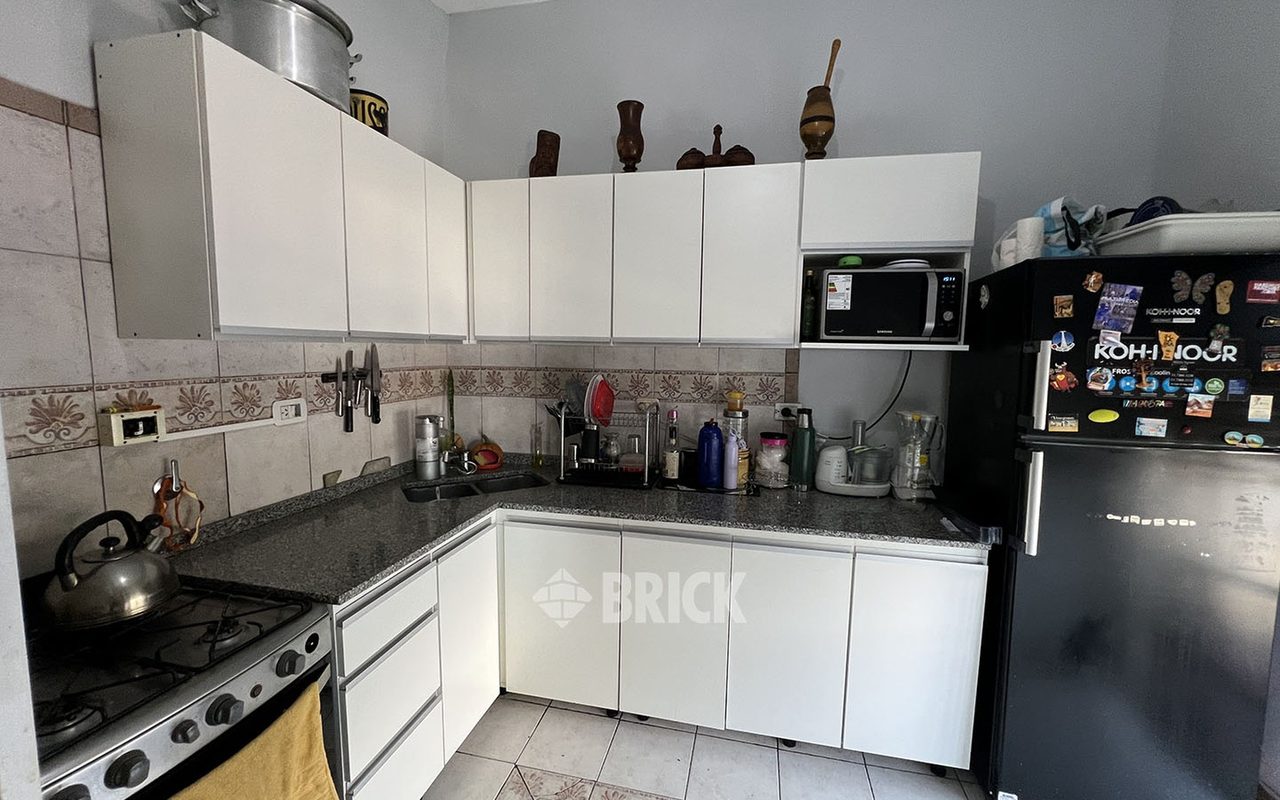 LOPE DE VEGA, AV. al 1300 Piso 1 6