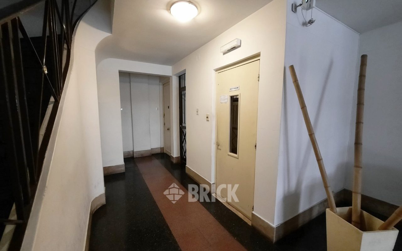 ARREDONDO, VIRREY al 2400 Piso 3 24