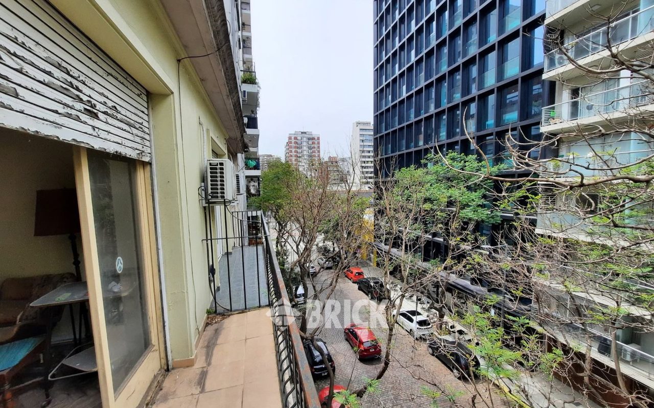 ARREDONDO, VIRREY al 2400 Piso 3 6