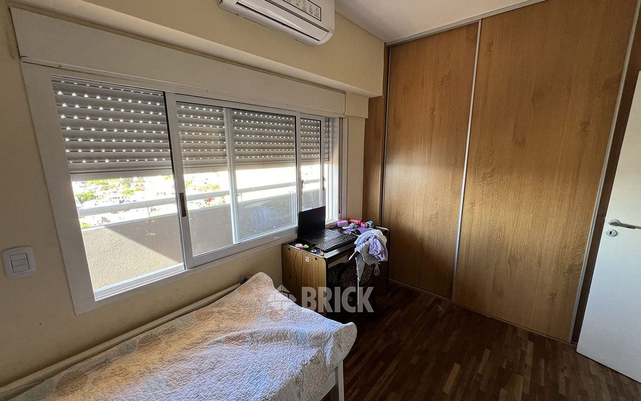 GARAY, JUAN DE, AV. al 3700 Piso 11 9