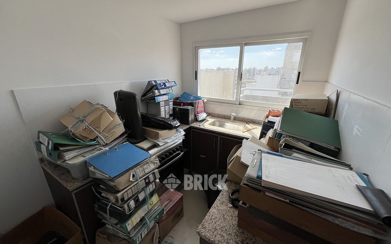 GARAY, JUAN DE, AV. al 3700 Piso 12 15