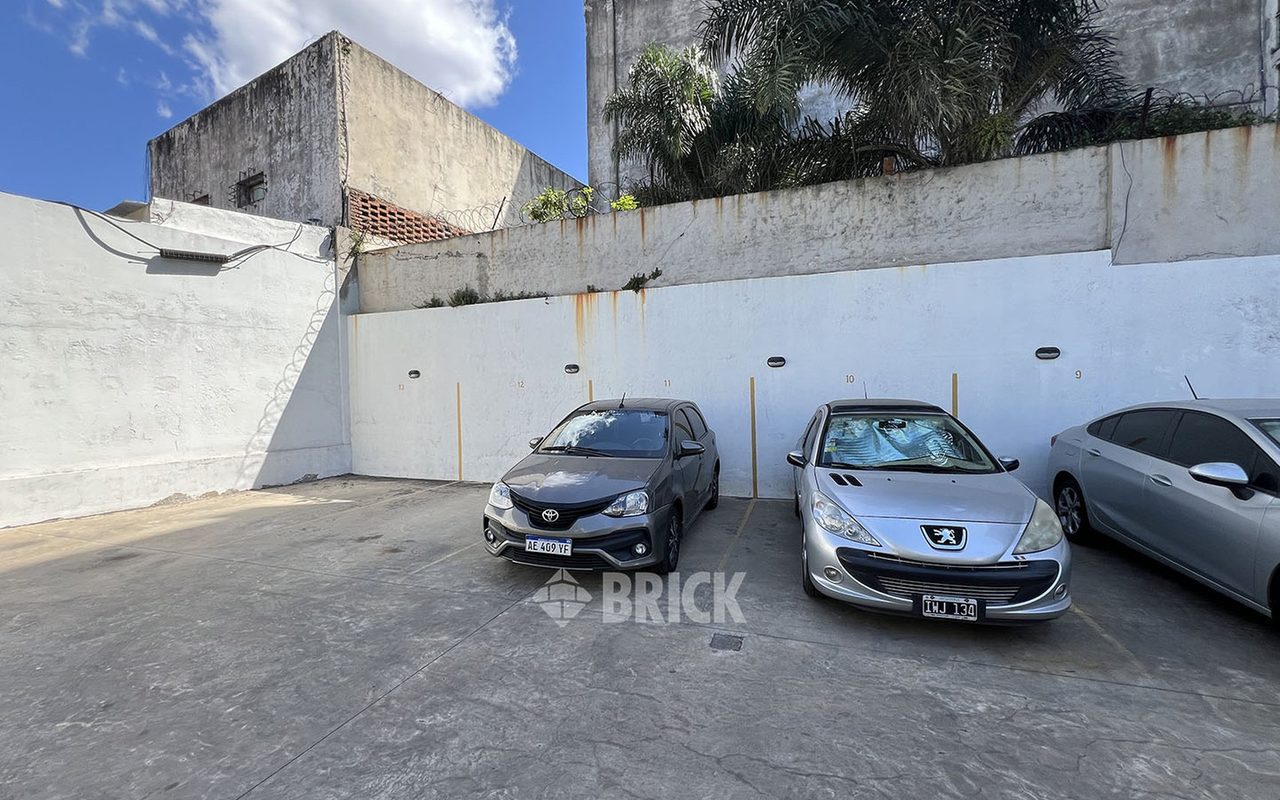 GARAY, JUAN DE, AV. al 3700 Piso PB Nº 10 1