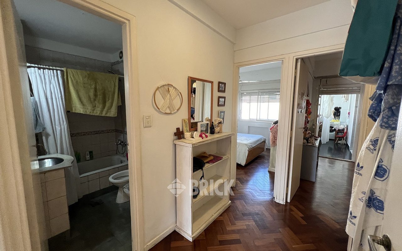 ECUADOR al 1100 Piso 5 10