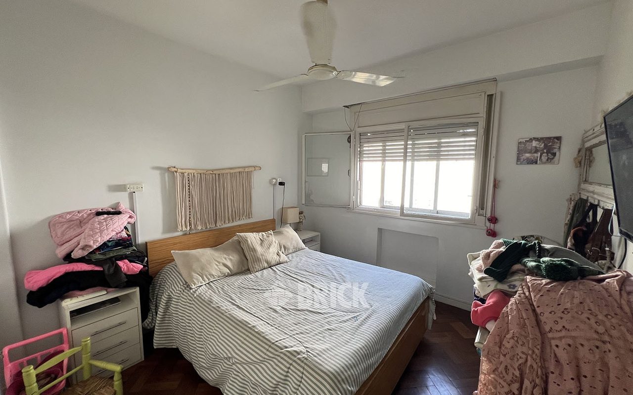 ECUADOR al 1100 Piso 5 12