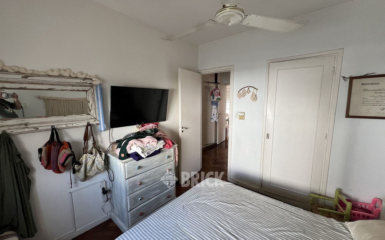 ECUADOR al 1100 Piso 5 13