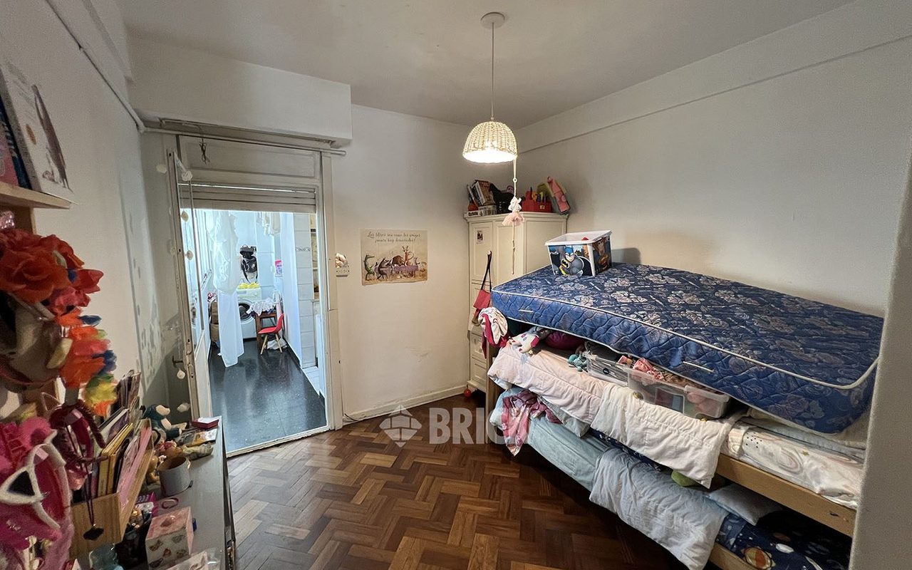 ECUADOR al 1100 Piso 5 15