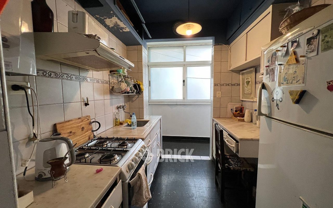 ECUADOR al 1100 Piso 5 18