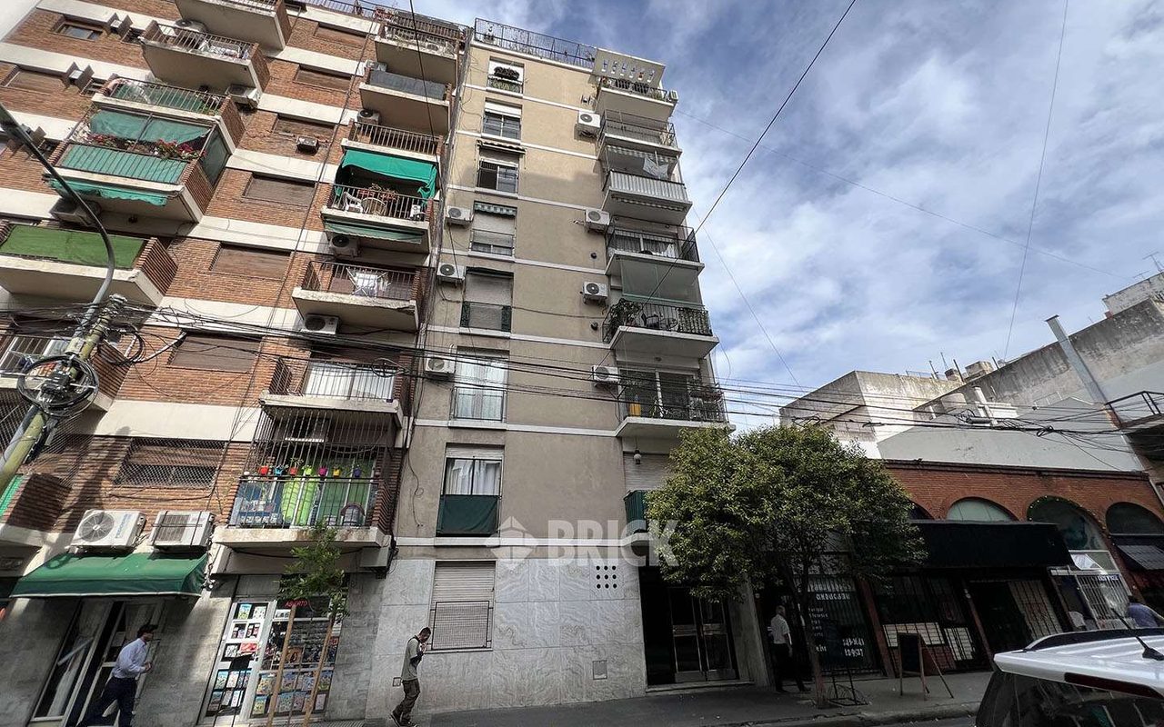 ECUADOR al 1100 Piso 5 23