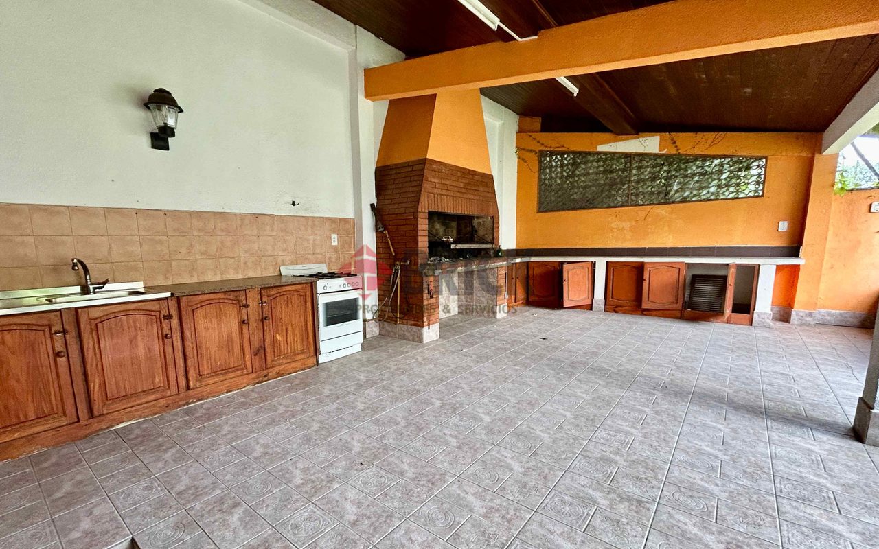 BUENOS AIRES al 5400 30