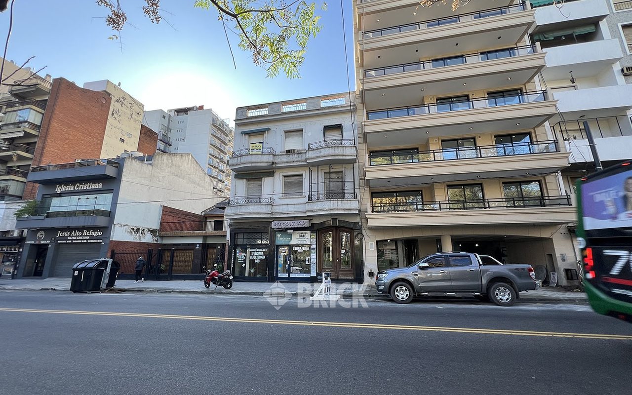 ALVAREZ, DONATO, T. GRAL. al 300 Piso 2 19