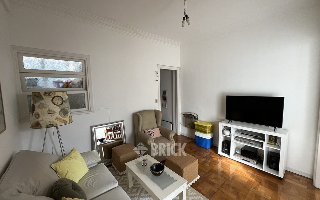 ALVAREZ, DONATO, T. GRAL. al 300 Piso 2 4