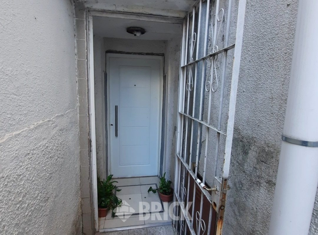 OLLEROS al 3100 Piso PB 31