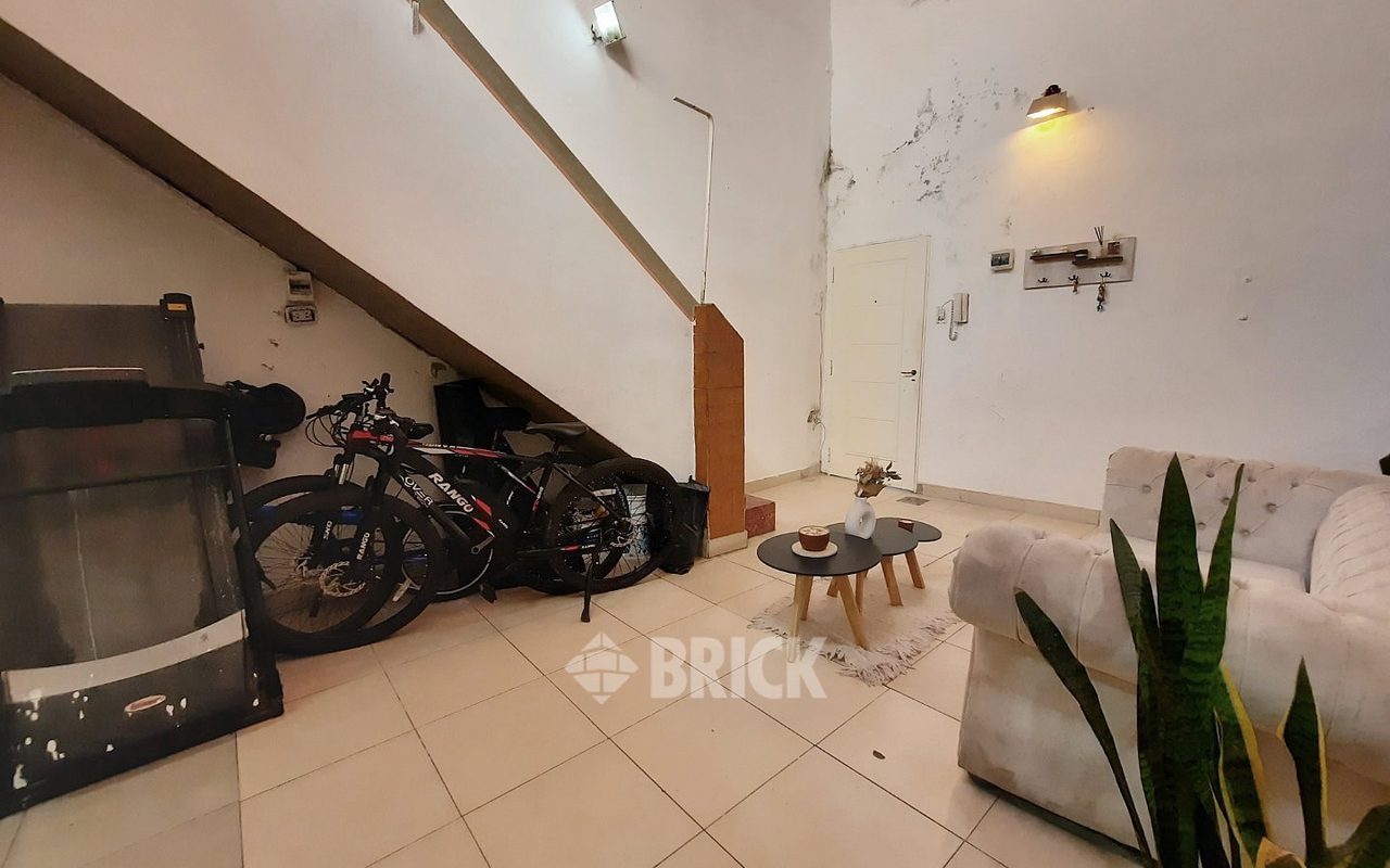 OLLEROS al 3100 Piso PB 7