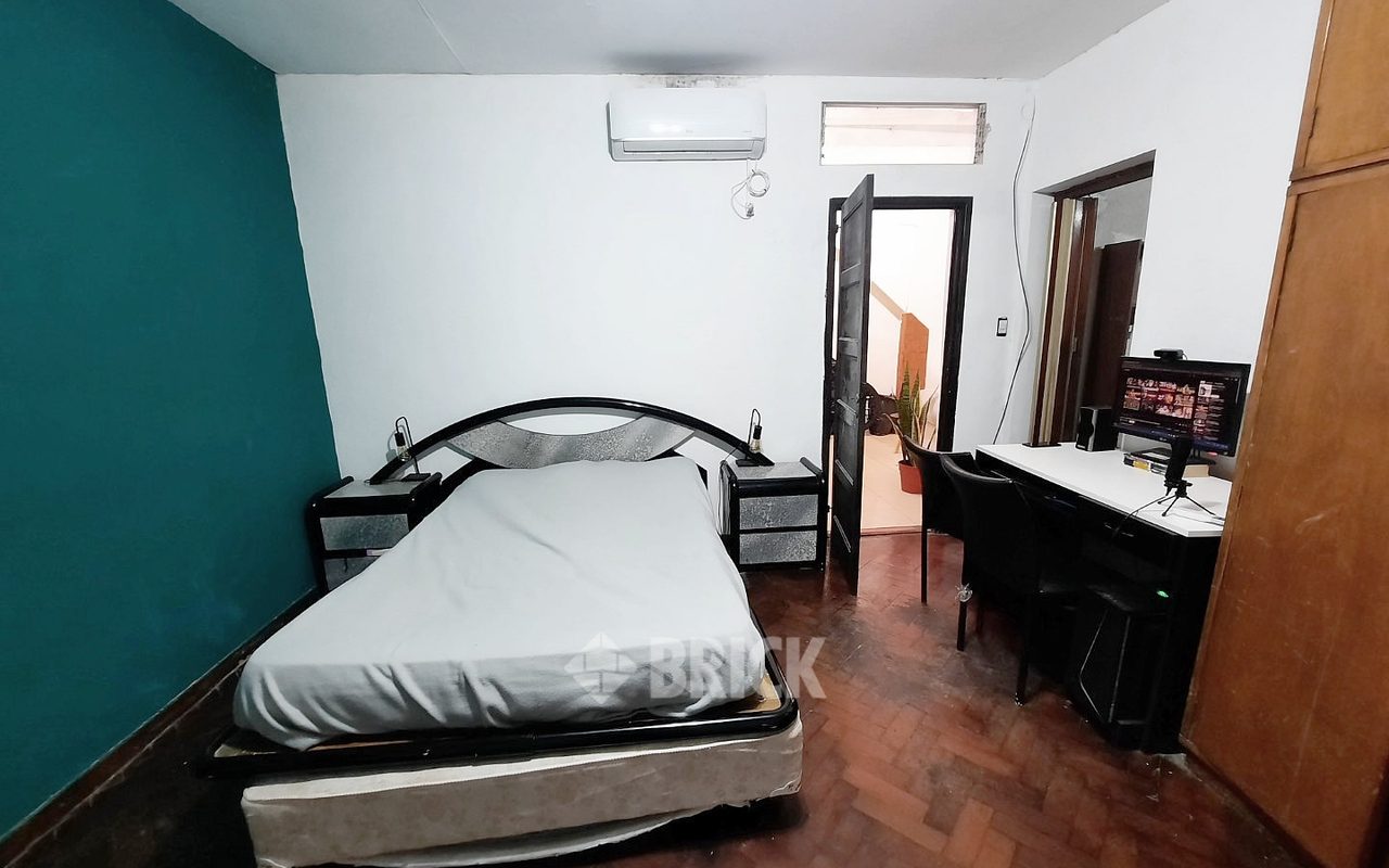 OLLEROS al 3100 Piso PB 8