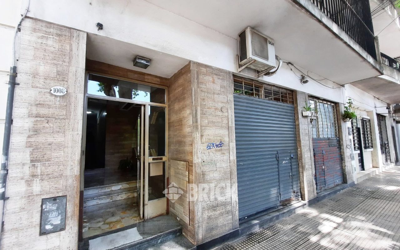 VELASCO, JUAN RAMIREZ DE al 1000 Piso 3 22