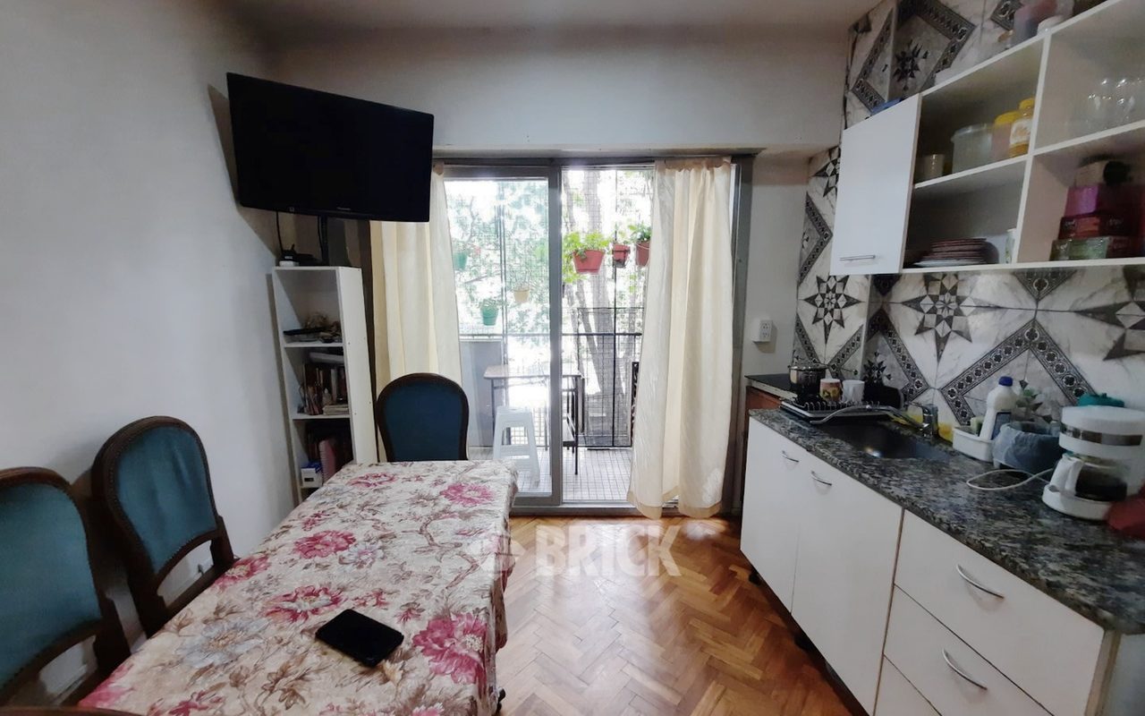 VELASCO, JUAN RAMIREZ DE al 1000 Piso 3 4