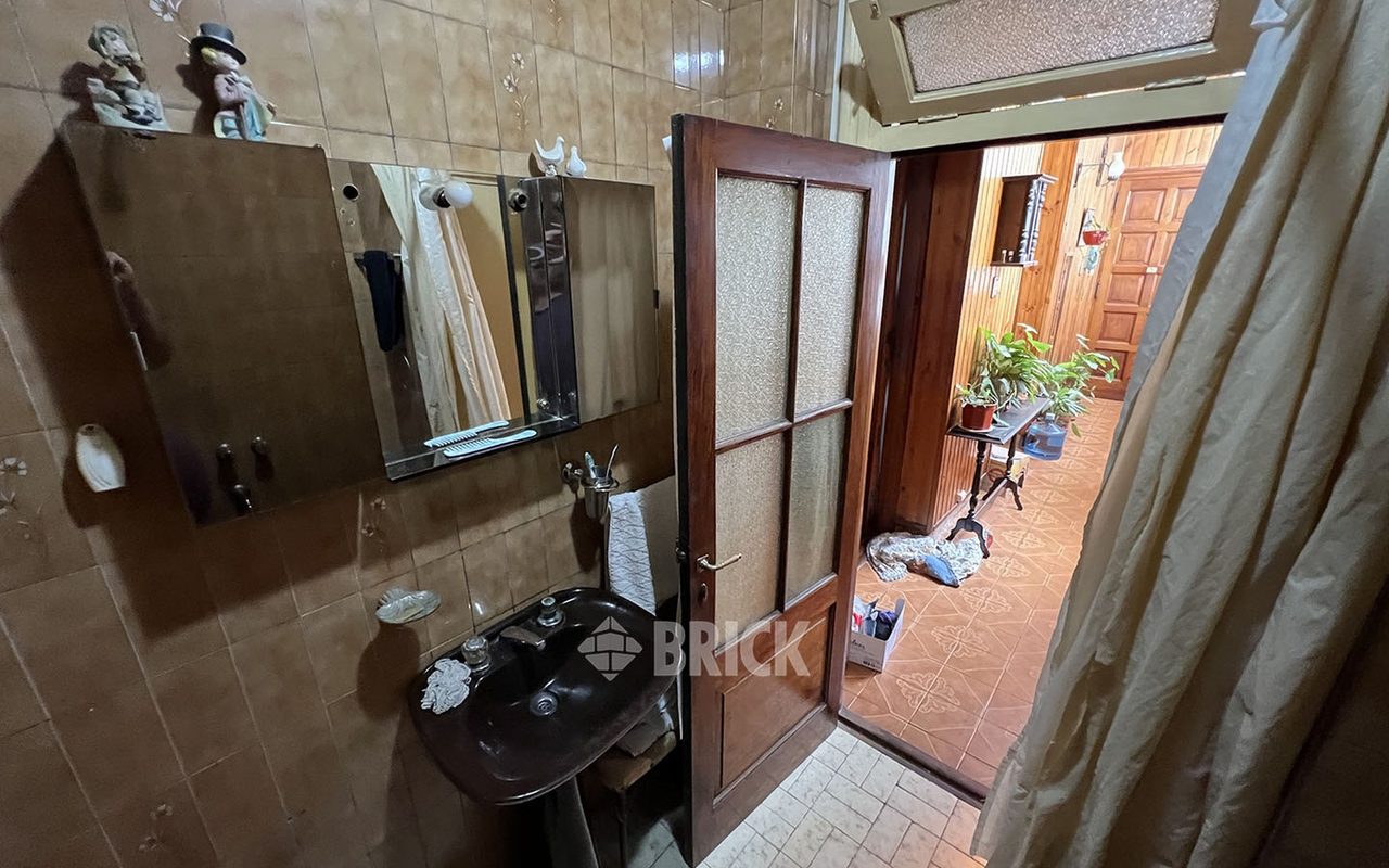 LOYOLA al 600 Piso 1 8