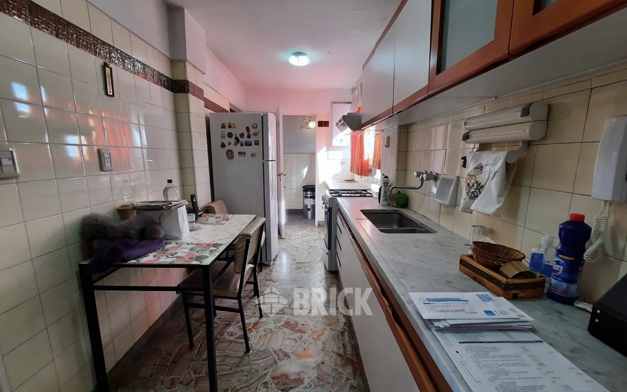 RODRIGUEZ, FRAY CAYETANO al 0 Piso 13 21