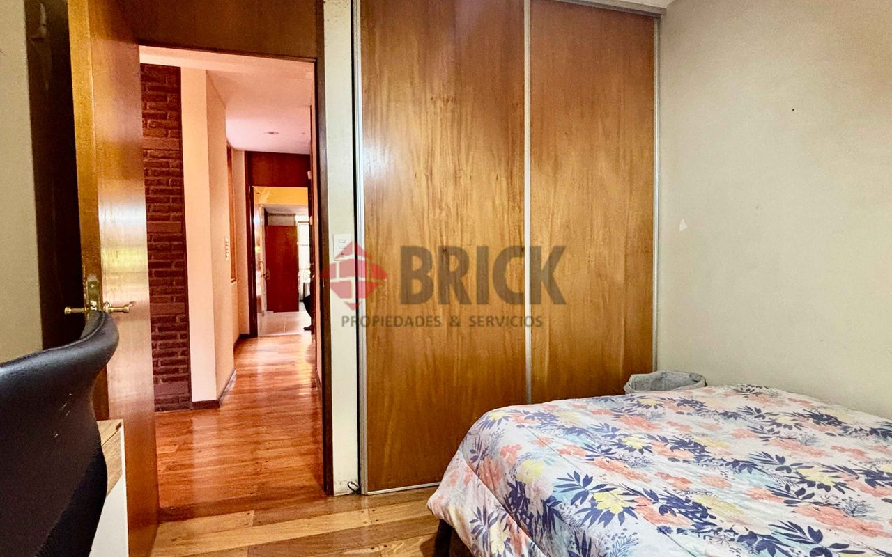 MONASTERIO al 700 16