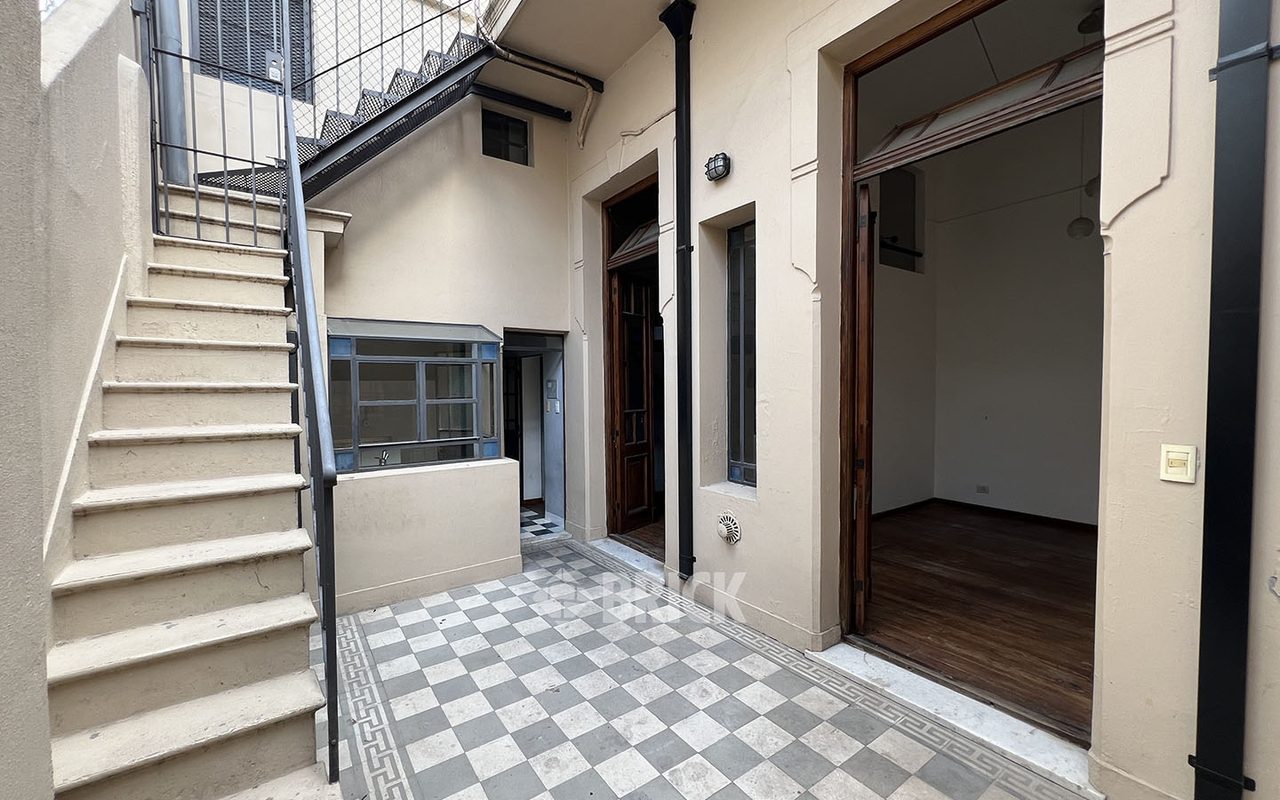 DIRECTORIO, AV. al 700 Piso PB 3