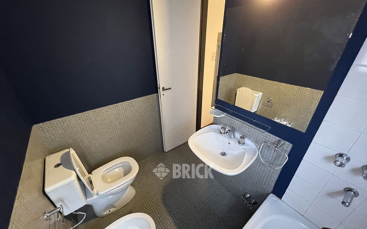 DIRECTORIO, AV. al 700 Piso PB 17