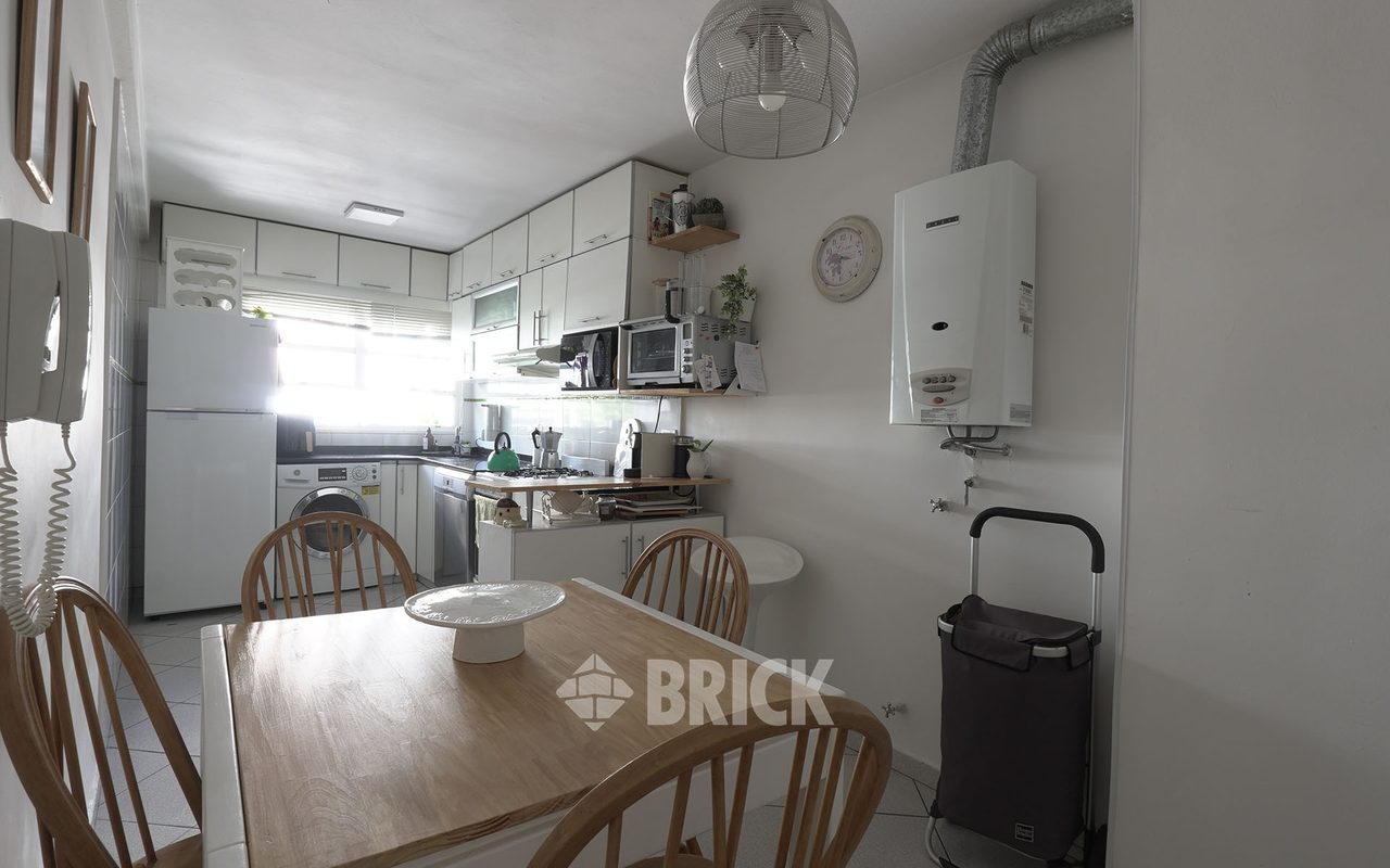 BOYACA, AV. al 200 Piso 6 20