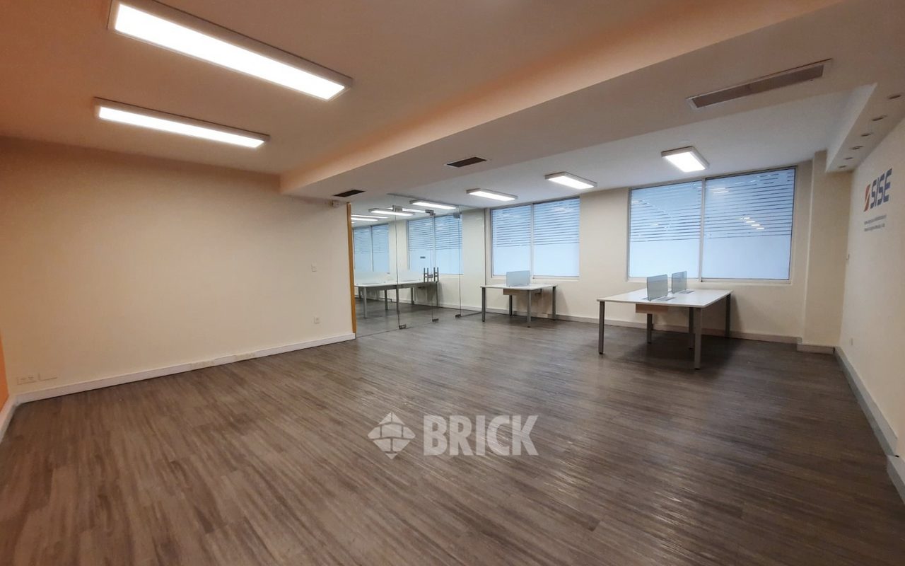 CORRIENTES, AV. al 1300 Piso 2 17