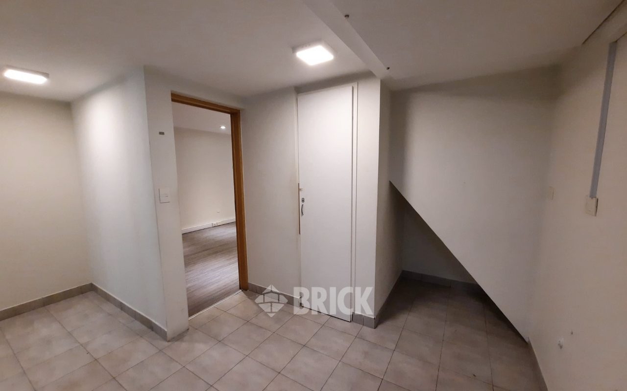 CORRIENTES, AV. al 1300 Piso 2 20