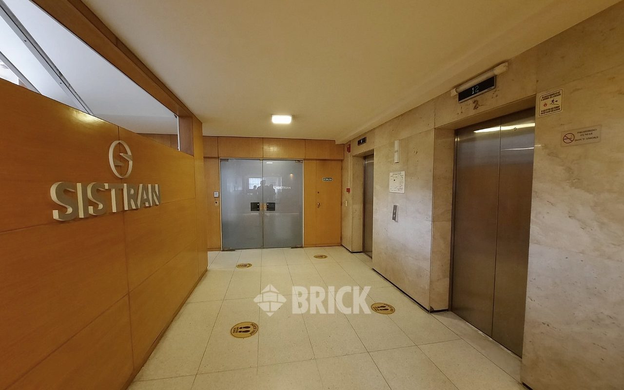 CORRIENTES, AV. al 1300 Piso 2 28