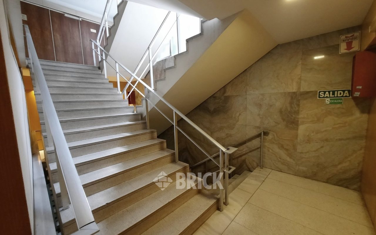 CORRIENTES, AV. al 1300 Piso 2 29