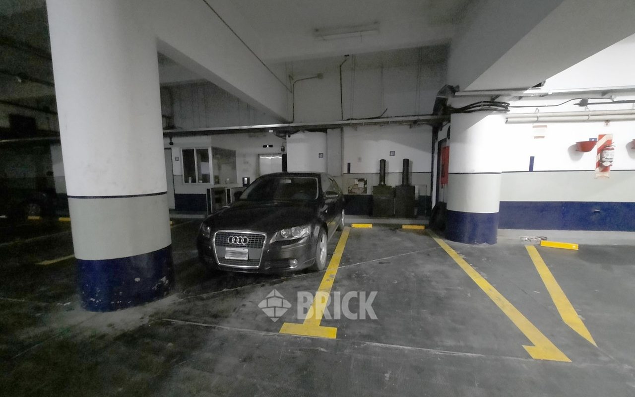 CORRIENTES, AV. al 1300 Piso 2 32